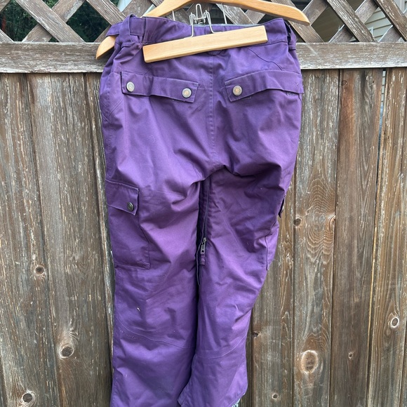Purple snow pants in EUC - Picture 6 of 10
